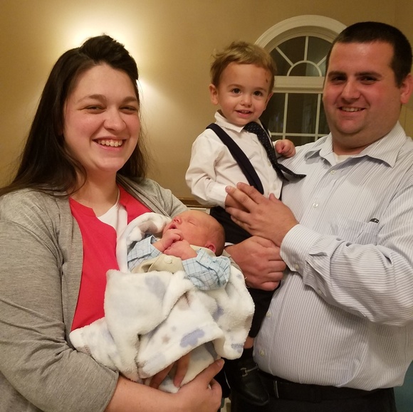 Meet your Posher, Amanda - Picture 1 of 1